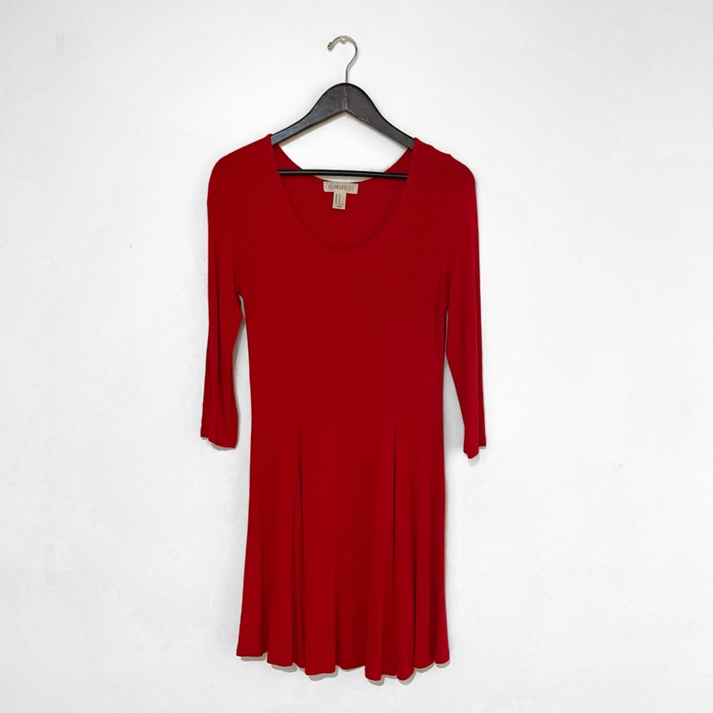 Forever 21 Red Long Sleeve Dress in Medium